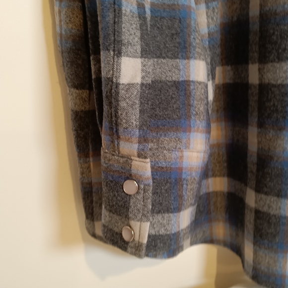 Pendleton Tall XL Canyon Shirt Mens Medium Gray Plaid Pearl Snap - Picture 4 of 10